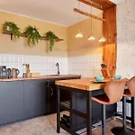 *neues Loft*- Nahe Frankfurter Flughafen + Bahnhof * Neu-Isenburg