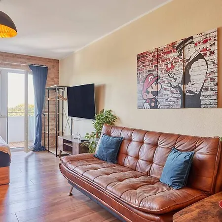 *neues Loft*- Nahe Frankfurter Flughafen + Bahnhof * Neu-Isenburg